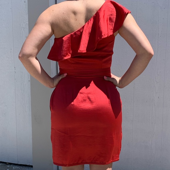 BCBG, BCBGeneration One Shoulder Ruffle Mini Dress - Picture 4 of 16